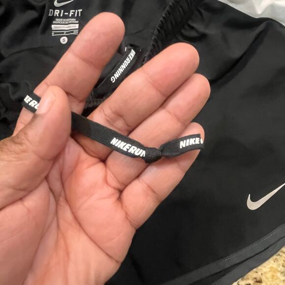 Nike Women's Dri-FIT S Running Walking‎ Shorts Gym Black White Grey - Picture 5 of 7